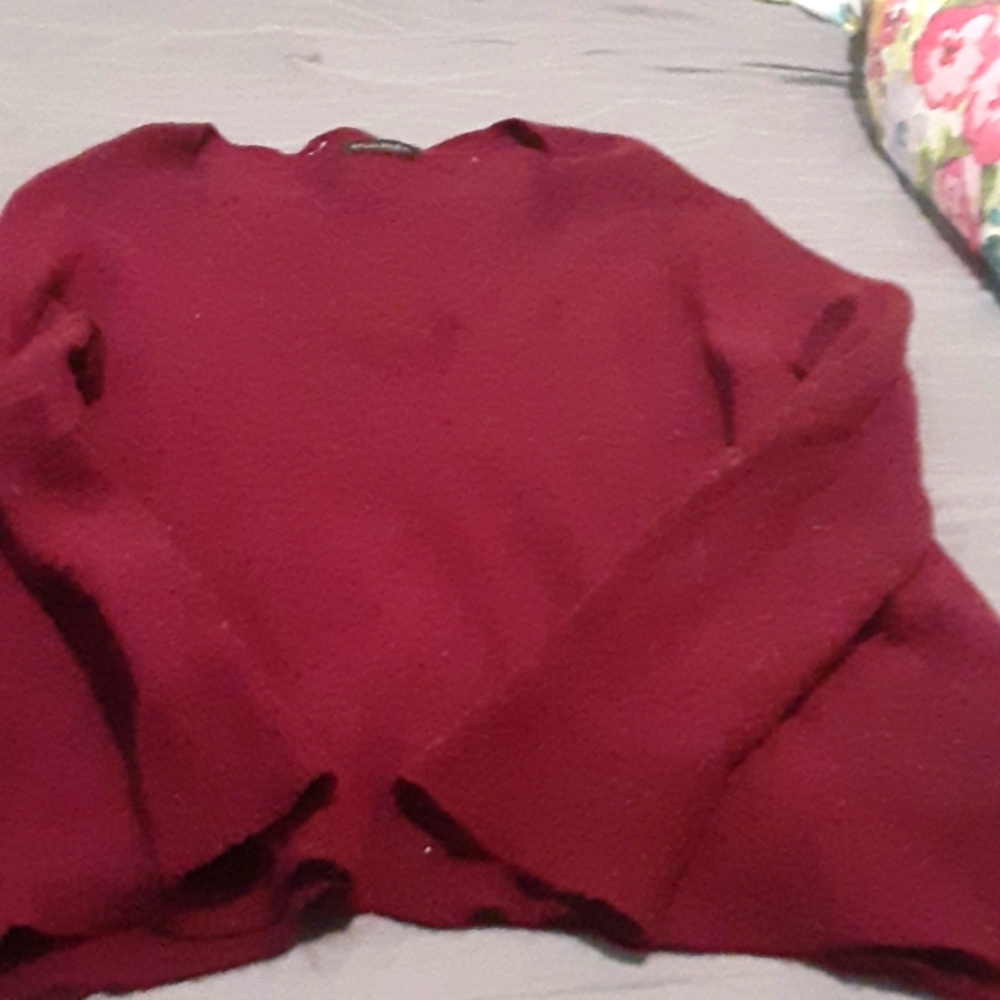 Banana Republic Burgandy Wool Blend V-Neck Sweater.  Size XXL